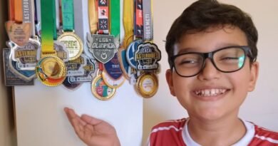 Menino autista de 9 anos é aprovado em engenharia e já catalogou 200 exoplanetas